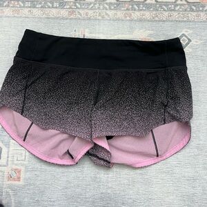 Lululemon Speed-Up Shorts lined 2.5in size 4